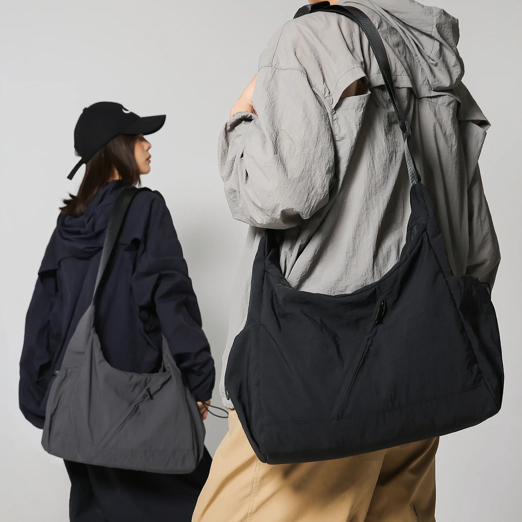 Paola | Bolso hobo de nailon