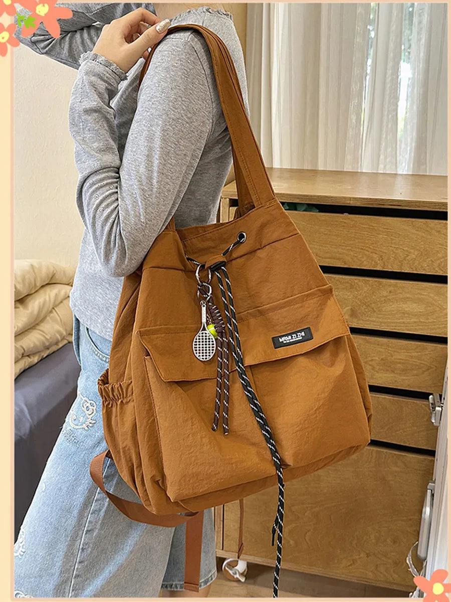 Camila | Mochila convertible con cordón