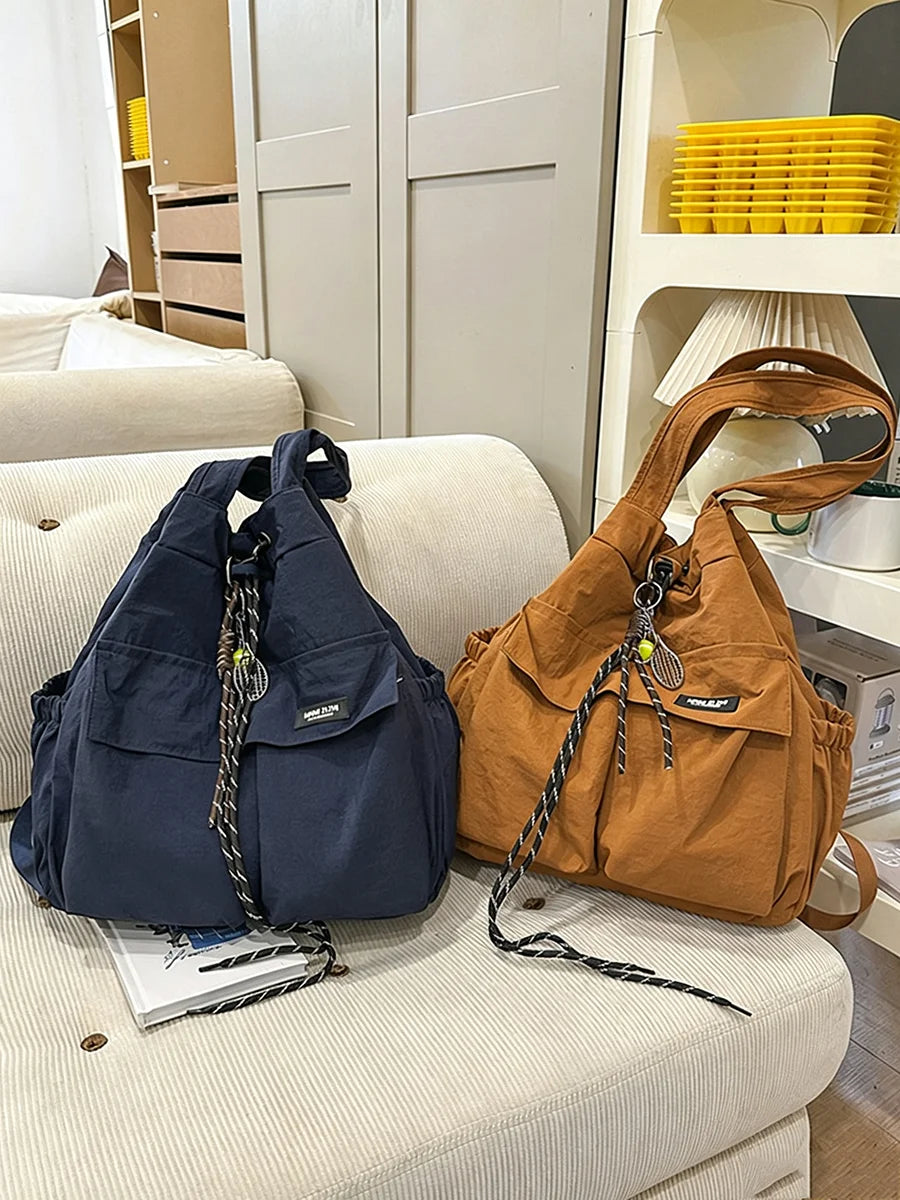 Camila | Mochila convertible con cordón