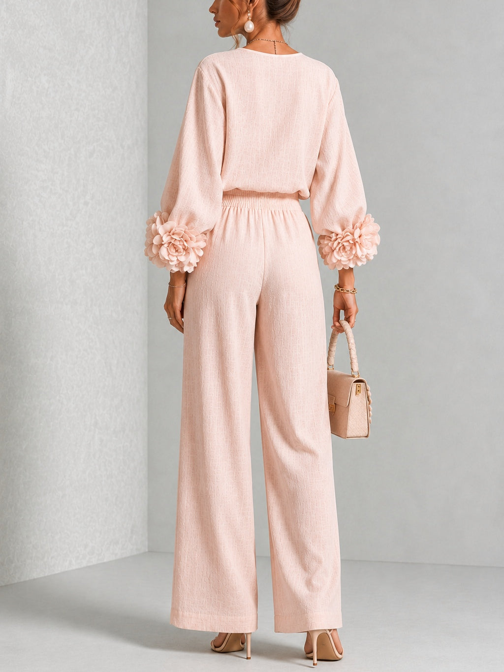 Ofelia | Conjunto con Puños Florales y Pantalón Ancho