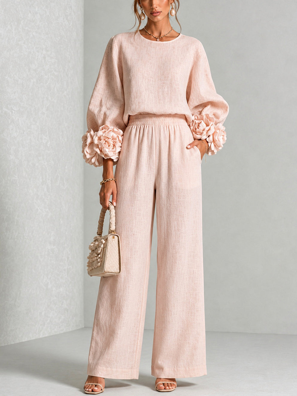 Ofelia | Conjunto con Puños Florales y Pantalón Ancho