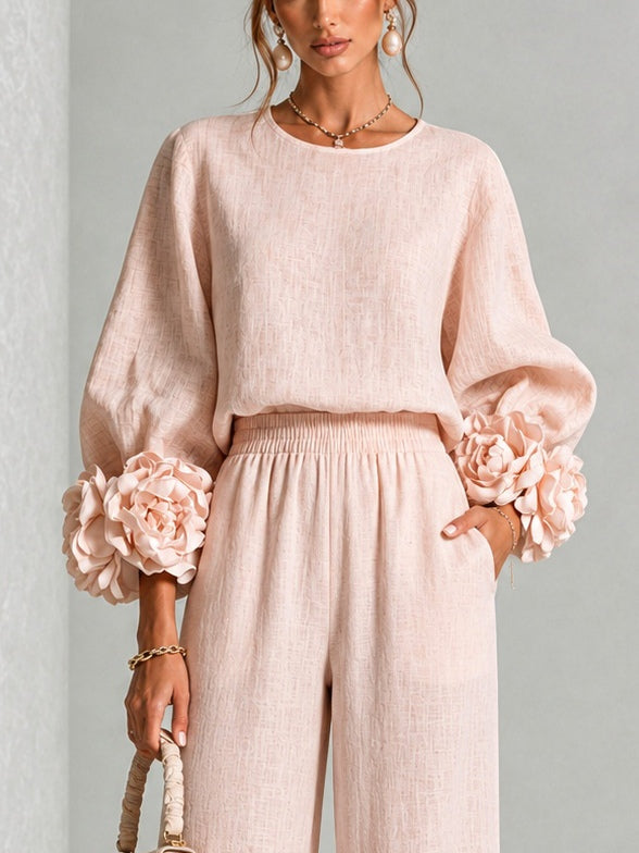 Ofelia | Conjunto con Puños Florales y Pantalón Ancho