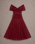 Vestido largo elegante con escote drapeado